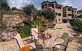 Kalogria Villas