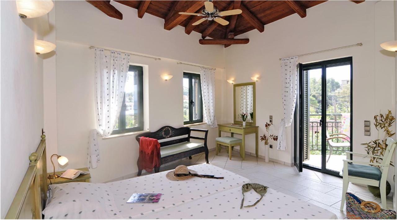 Kalogria Villas Stoupa Exterior photo